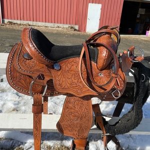 Western saddle